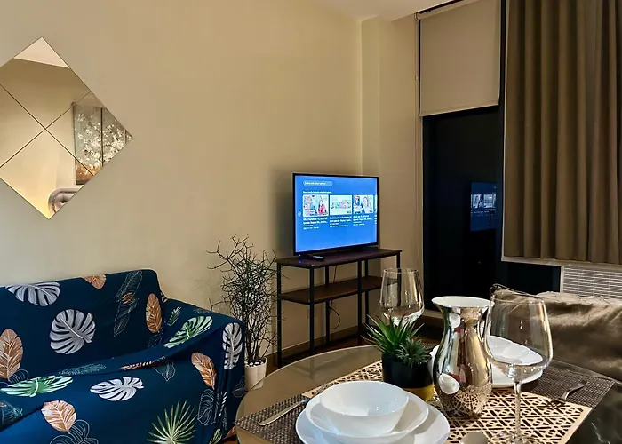With View, Balcony, Gym, Fast Wifi, Netflix