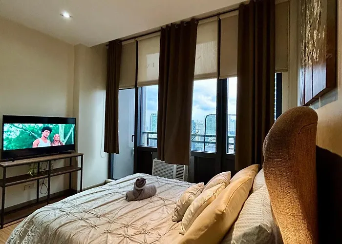 Appartement With View, Balcony, Gym, Fast Wifi, Netflix *